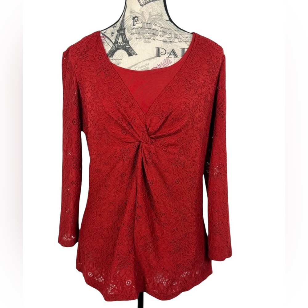Briggs New York Deep Red Lace Twist Front V Neck Chic Elegant Blouse Size M